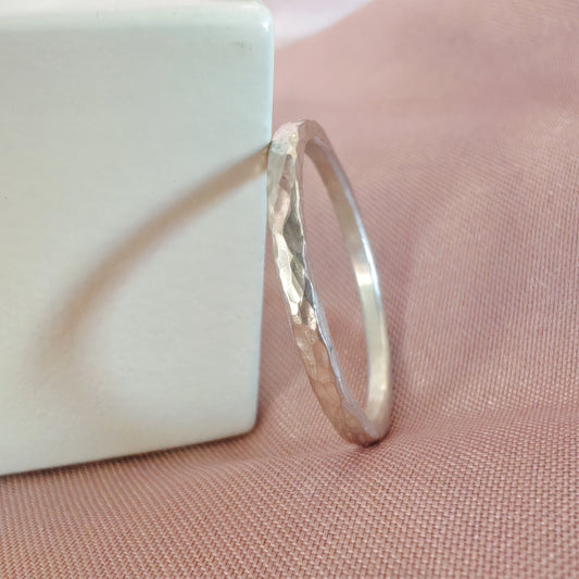 Anéis únicos para usar todos os dias