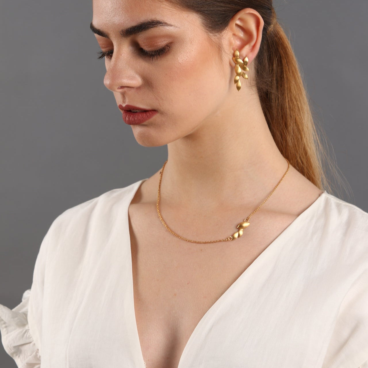 Colar Folhas Perfectly Imperfect
