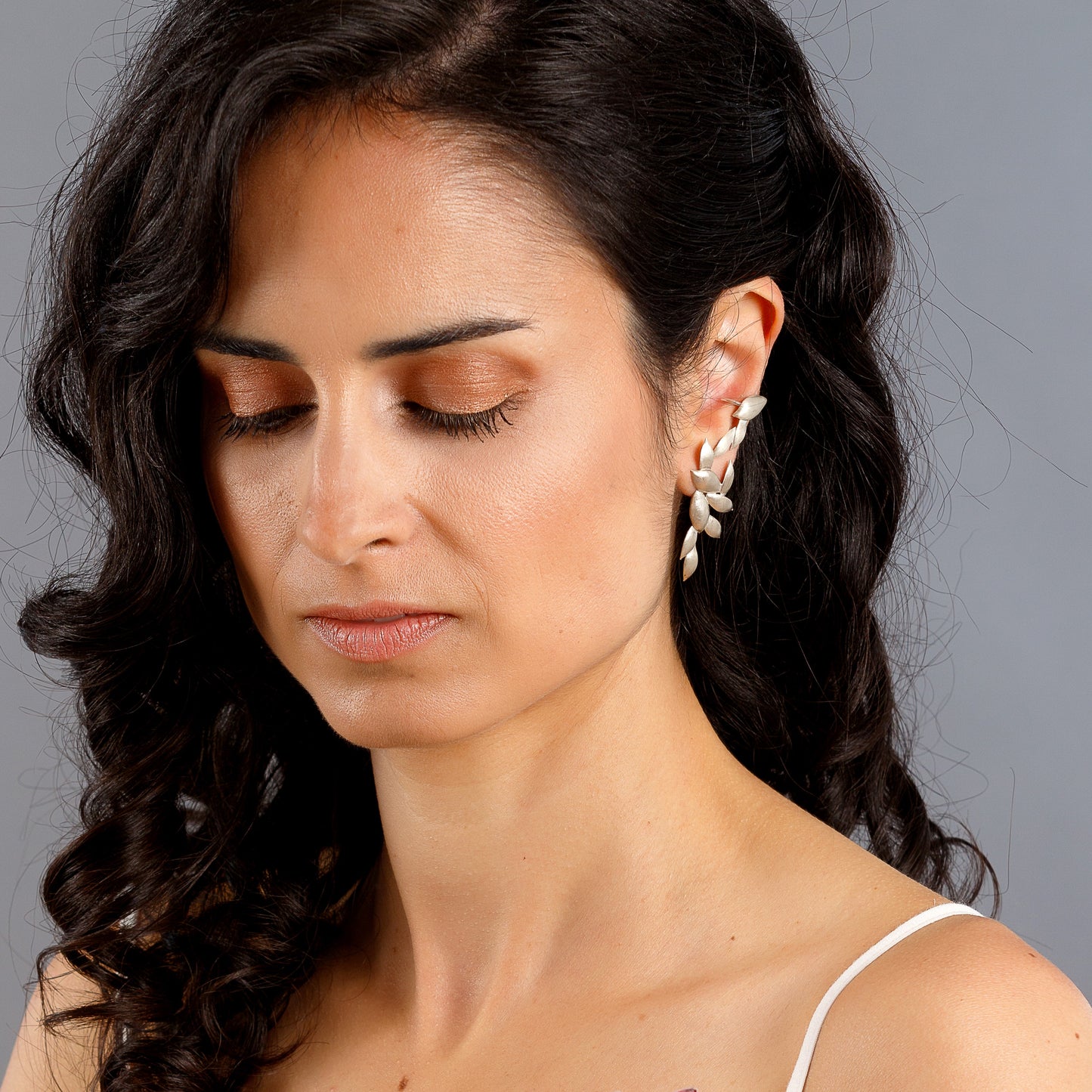 Brinco Ear cuff Folhas Perfectly Imperfect