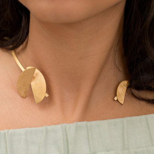 Colar Choker New Me